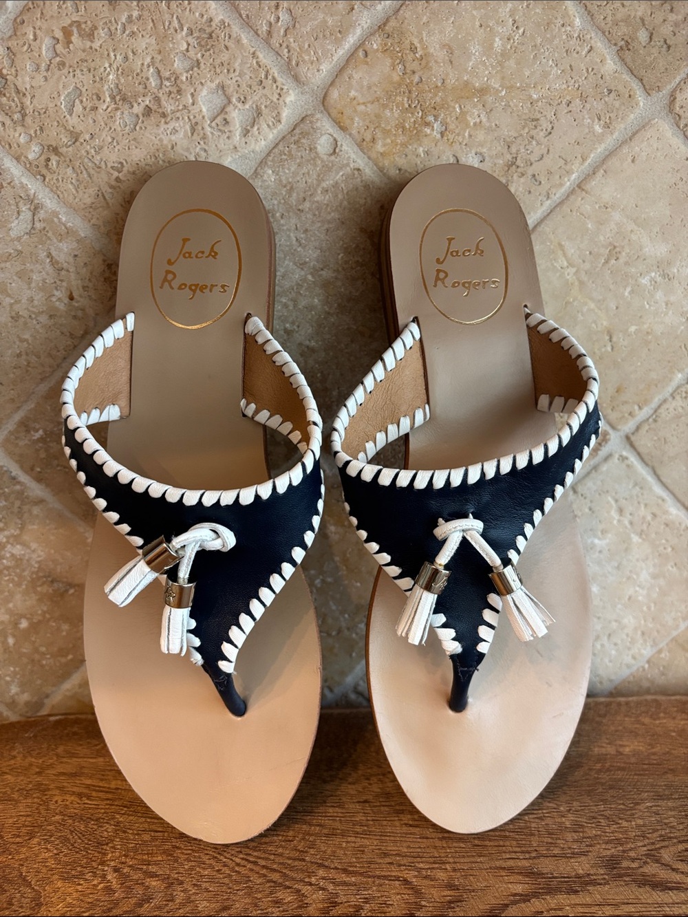 Jack Rogers Navy Leather Thong Sandals with White Whipstitch 7.5